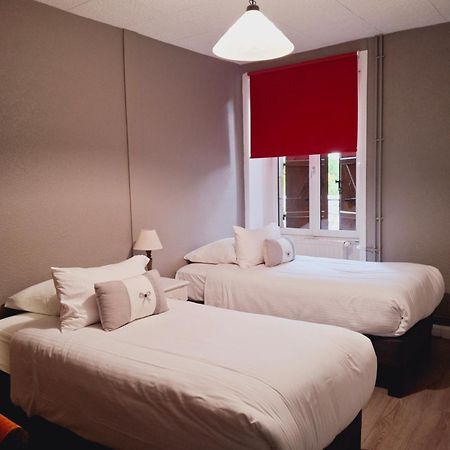 Logis Hotel Restaurant La Brasserie Treignac Dış mekan fotoğraf